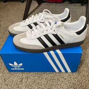 Adidas Samba Originals (Leather) in women’s size 7
